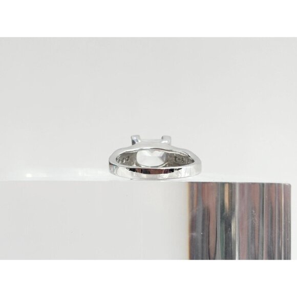 Sterling silver Emerald Cut Cubic Zirconia Gemstone Vintage Cocktail Ring - sz 8 - Picture 4 of 10